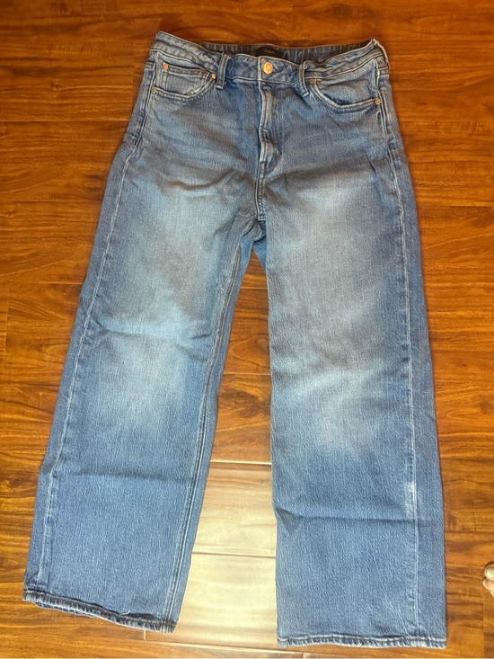 Quince Denim - Quince Woman’s Relaxed Straight-Leg Jeans in Faded Blue